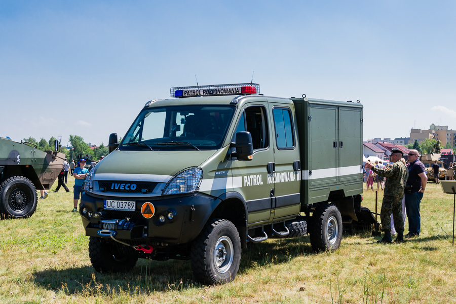 Iveco Daily 55S17W 4x4 #UC 03789