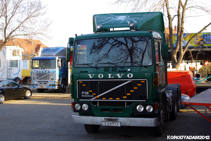 Volvo F12 6x2 #E-00713