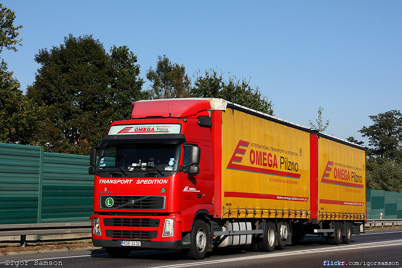 Transport Database and Photogallery Volvo FH 400
