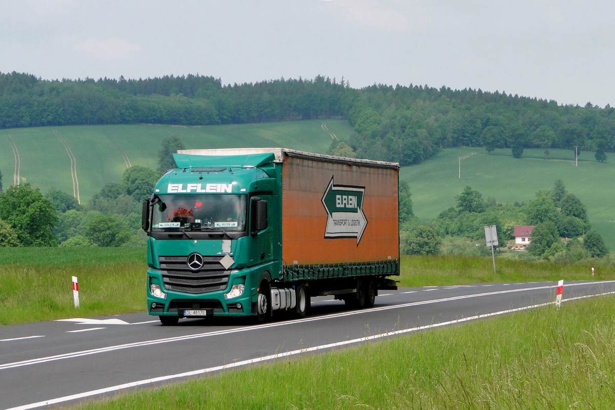 Mercedes-Benz Actros 1843 StreamSpace MP4 #DL 4817E