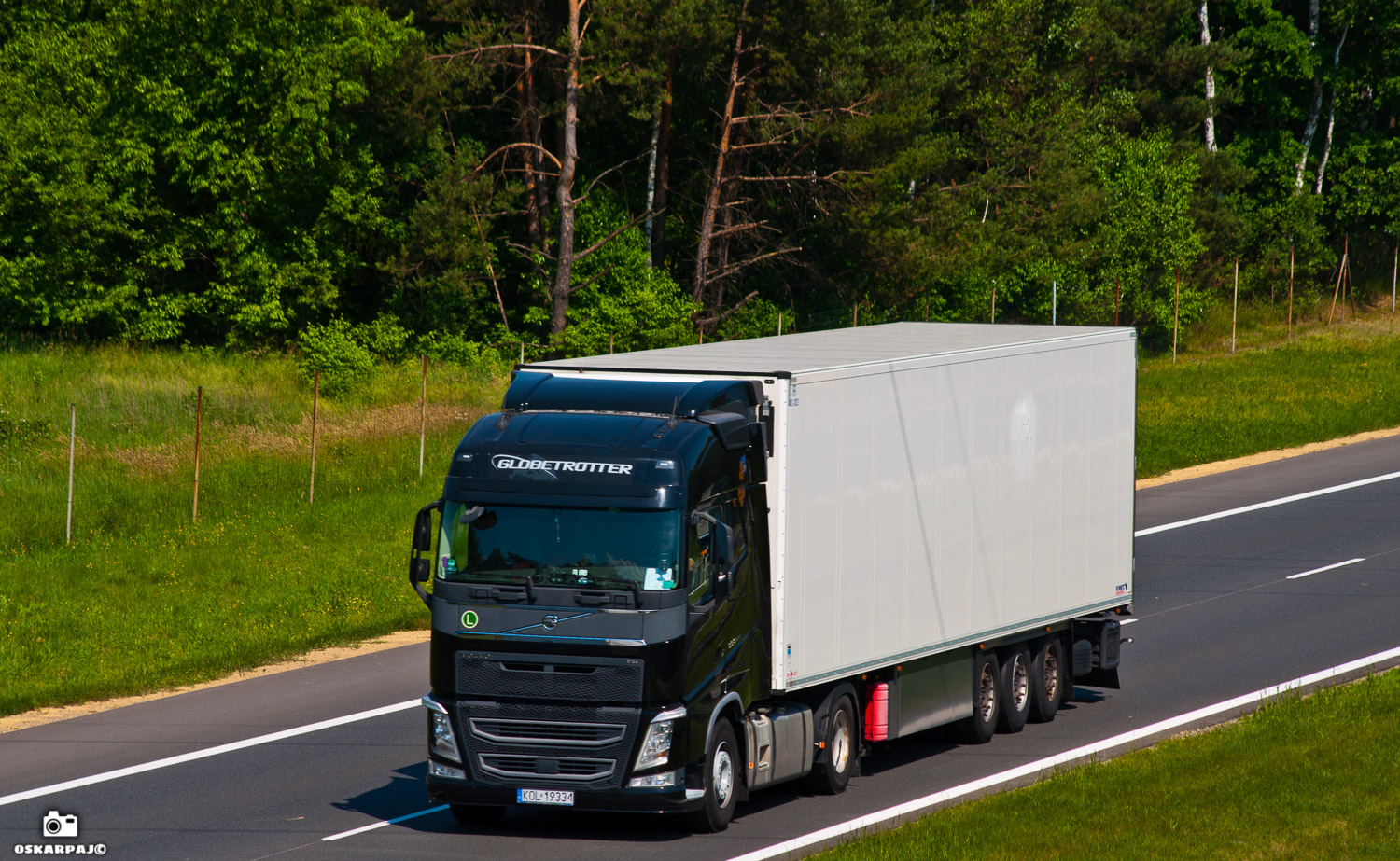 Volvo FH Globetrotter IV #KOL 19334