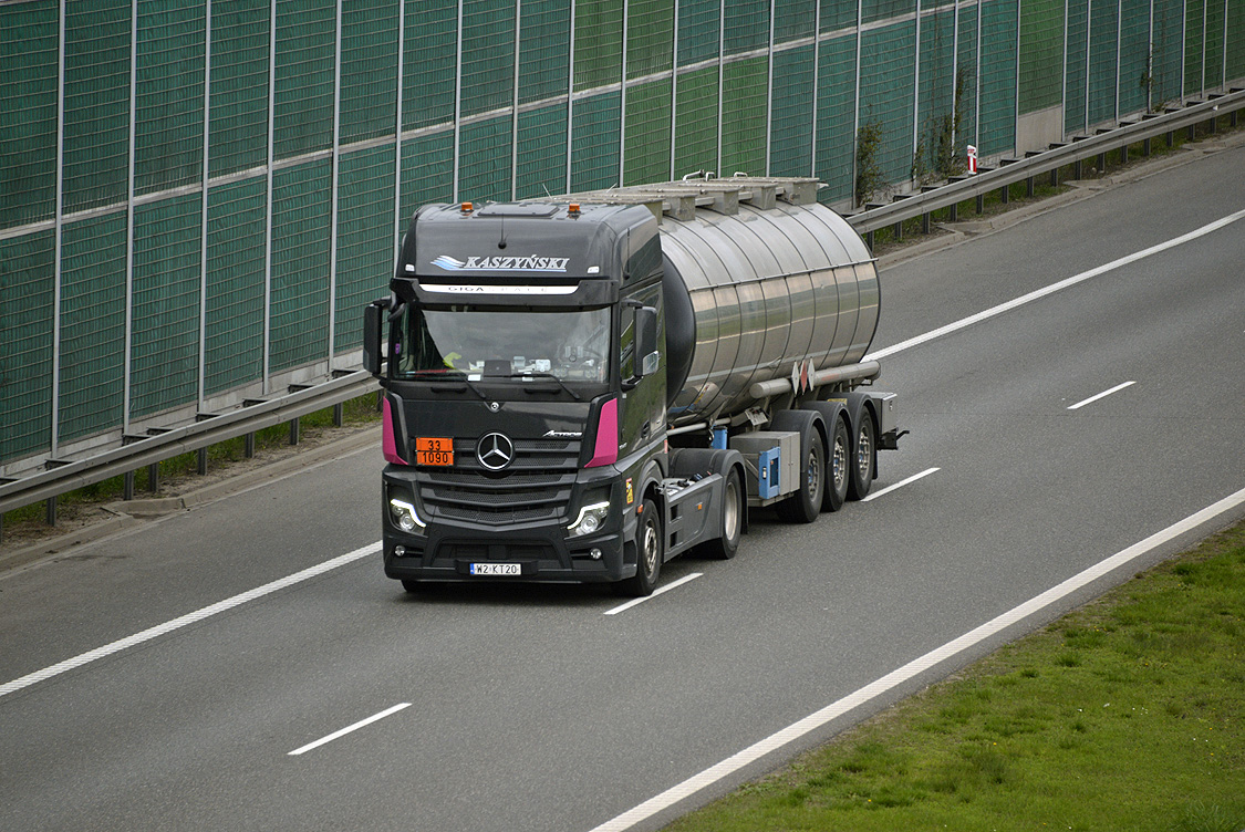 Mercedes-Benz Actros 1845 GigaSpace MP5 #W2 KT20