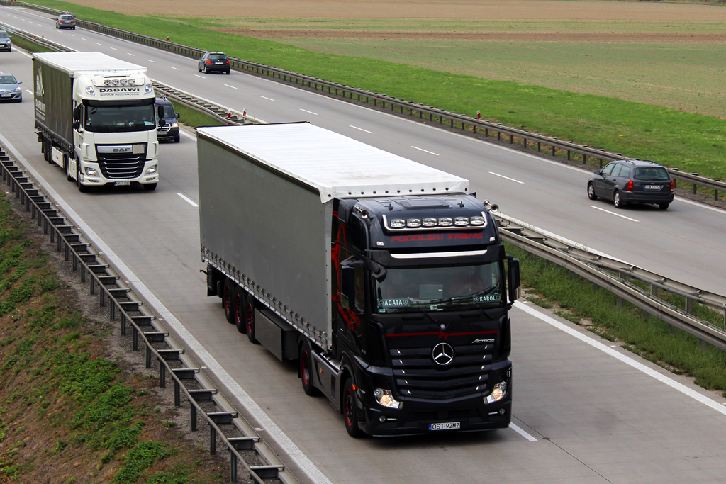 Mercedes-Benz Actros GigaSpace MP4 #OST 92M2