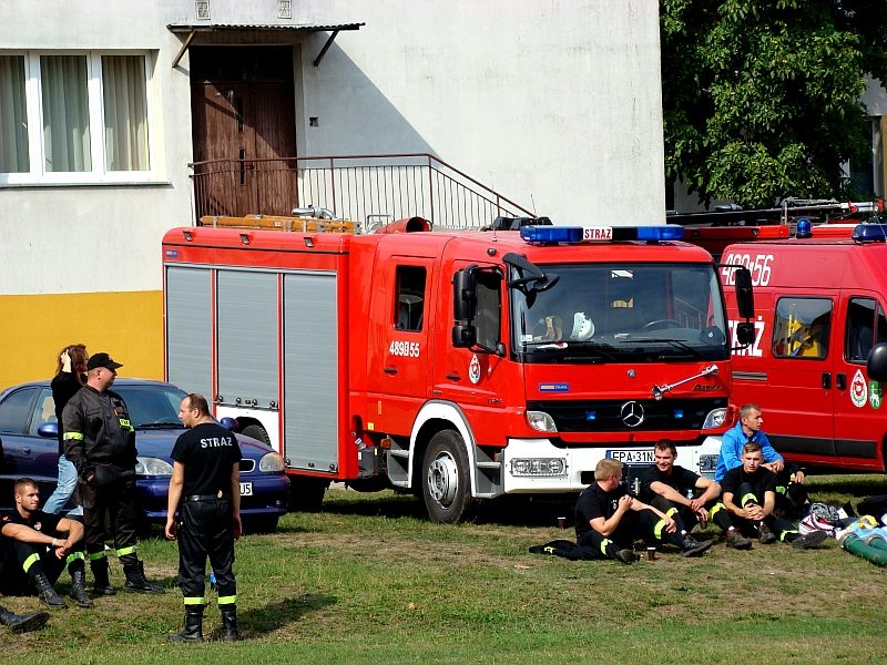 Mercedes-Benz Atego 1326 DOKA MP2 #489[E]55