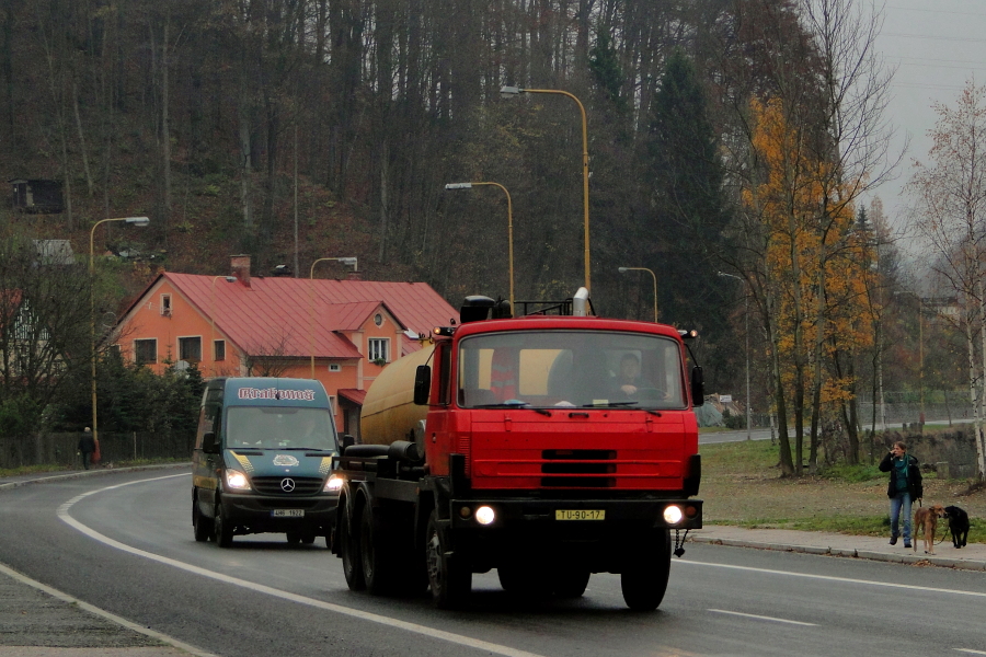 Tatra T815 #TU 90-17