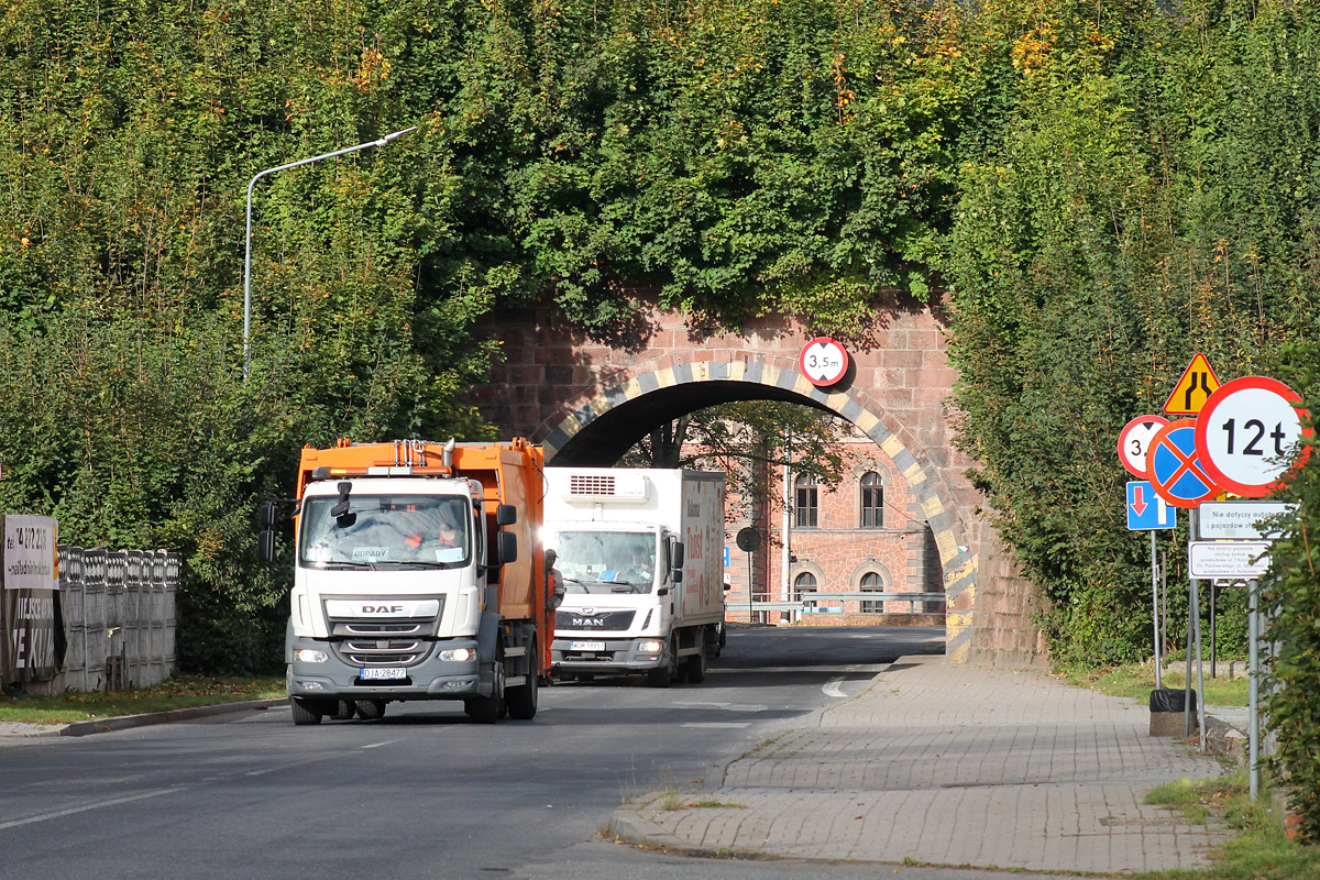 DAF LF 320 Day Cab #DJA 28477