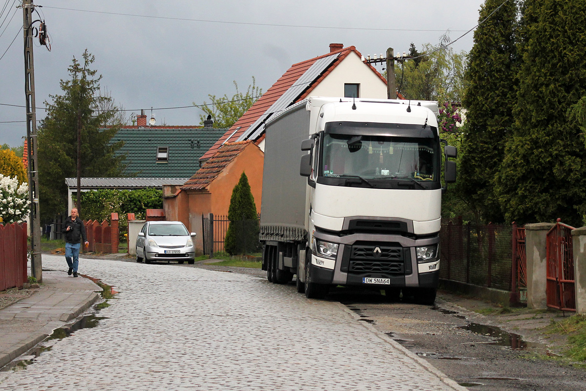 Renault Range T 480 High Sleeper Cab #DW 5NA64