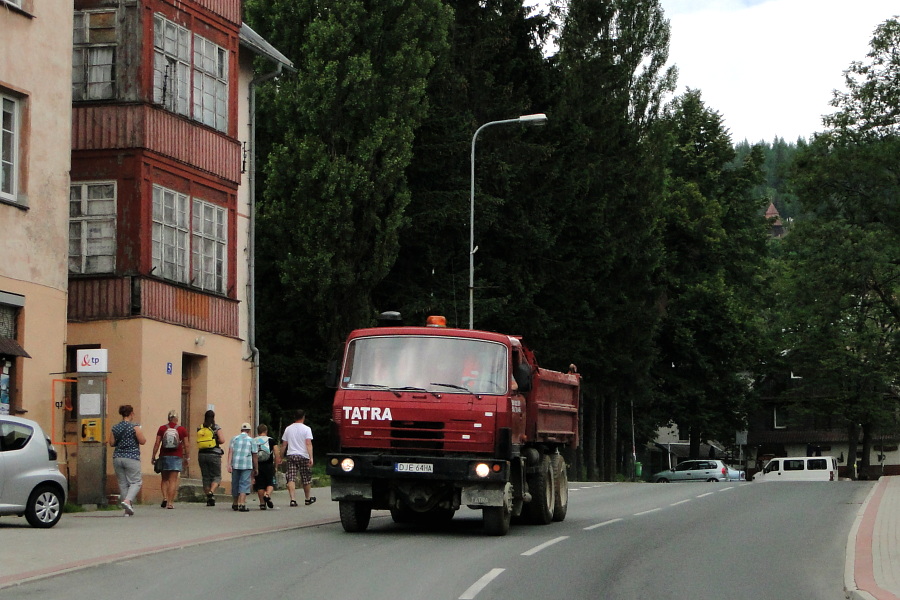 Tatra T815 S3 #DJE 64HA