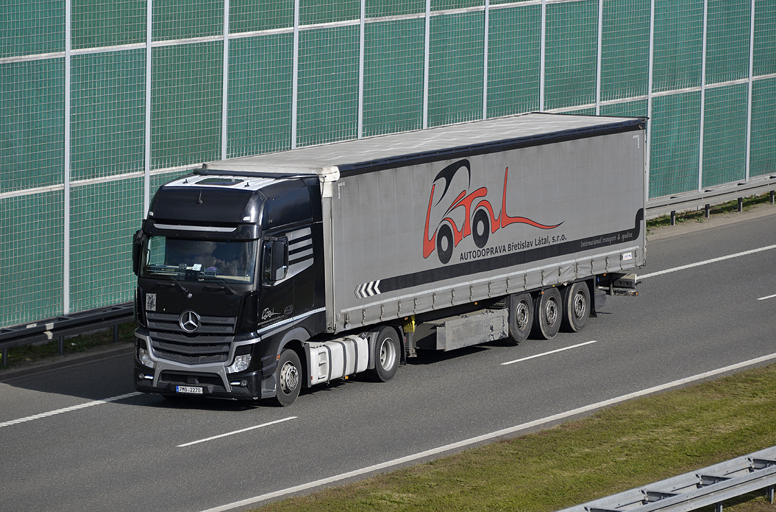 Mercedes-Benz Actros GigaSpace MP4 #7M0 2270