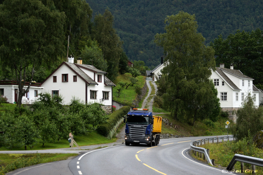 Scania R500 8x4*4 #UC 23322